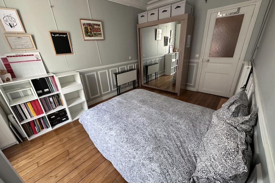 Spacious T2 - near Place de la Nation Apartment in Paris