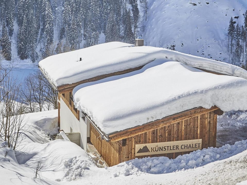 Property building, Winter