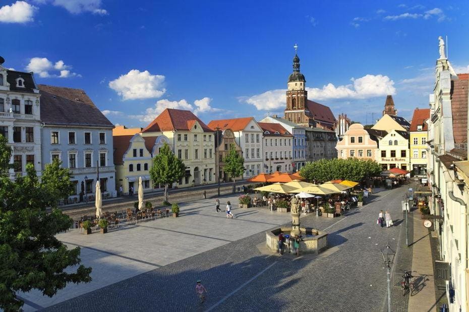 SchaeBu! 6 Apartment Altmarkt im Grünen Apartment in Poland