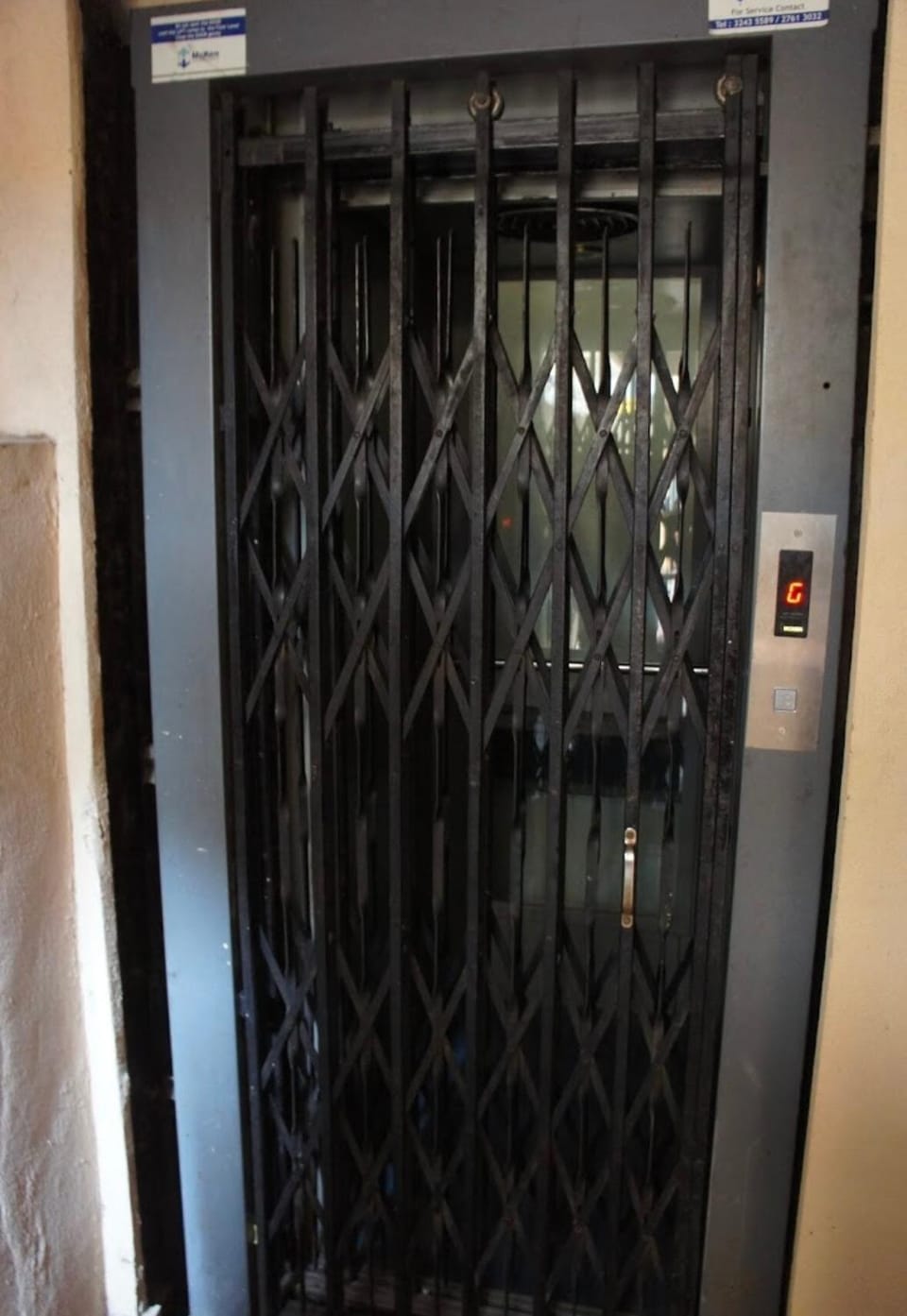 Modern 4 BHK Apartment in Hyderabad