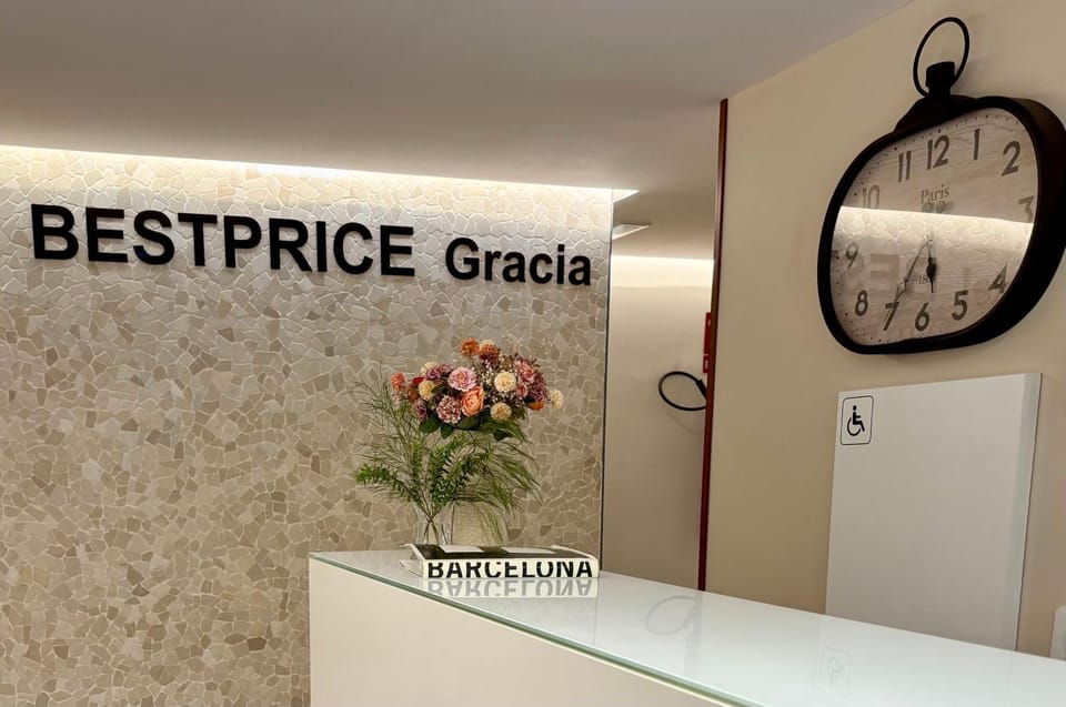 Hotel BESTPRICE Gracia Hotel in Barcelona