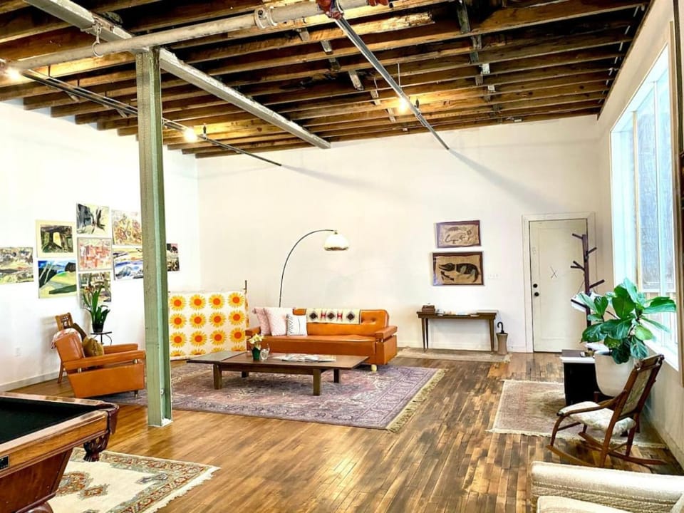 Downtown Lynchburg REAL loft living Va Virginia Apartment in Madison Heights