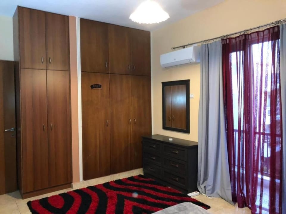 Bedroom, wardrobe