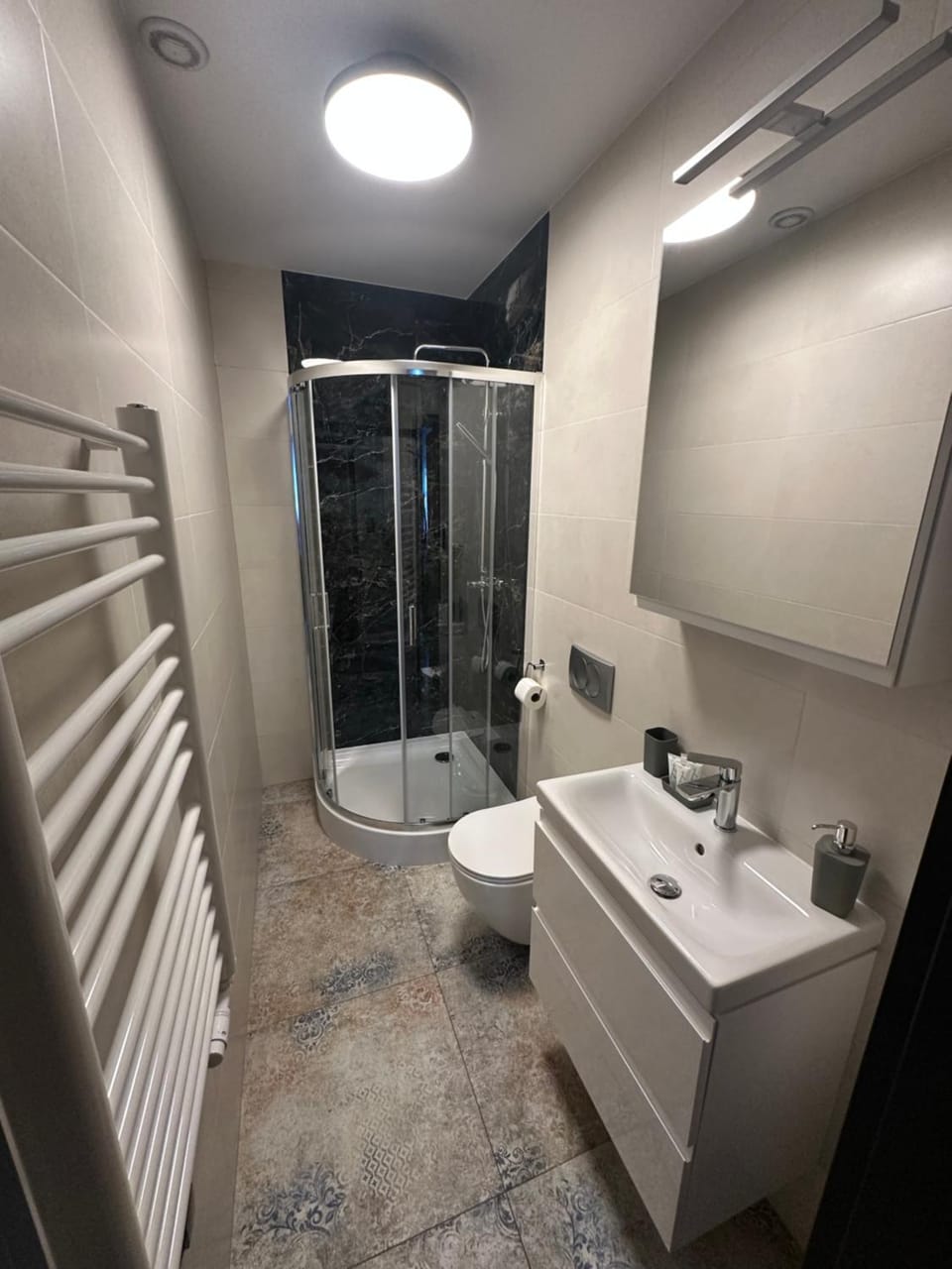 Shower, Toilet, Bathroom