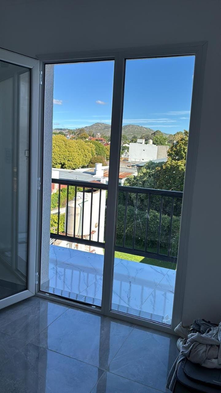 Balcony/Terrace, Mountain view
