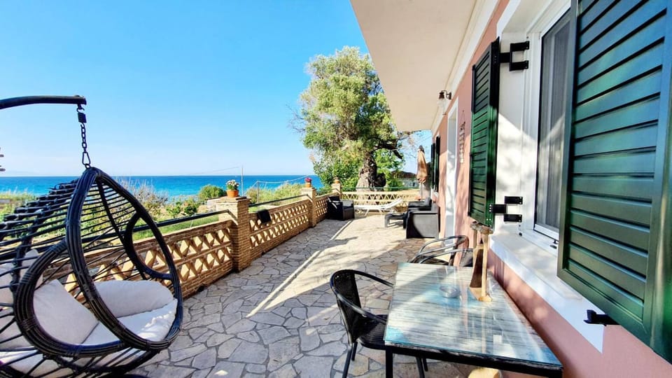 Patio, View (from property/room), Seating area, Sea view