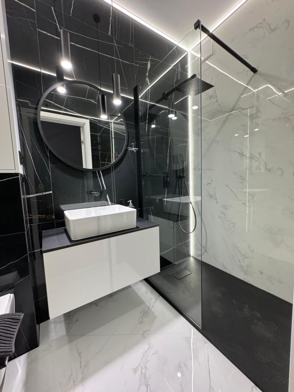 Shower, Bathroom
