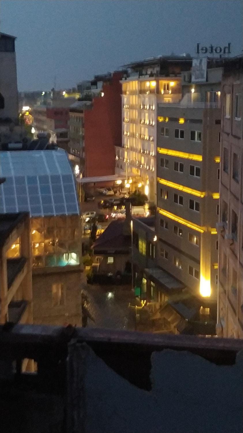 Property building, Night