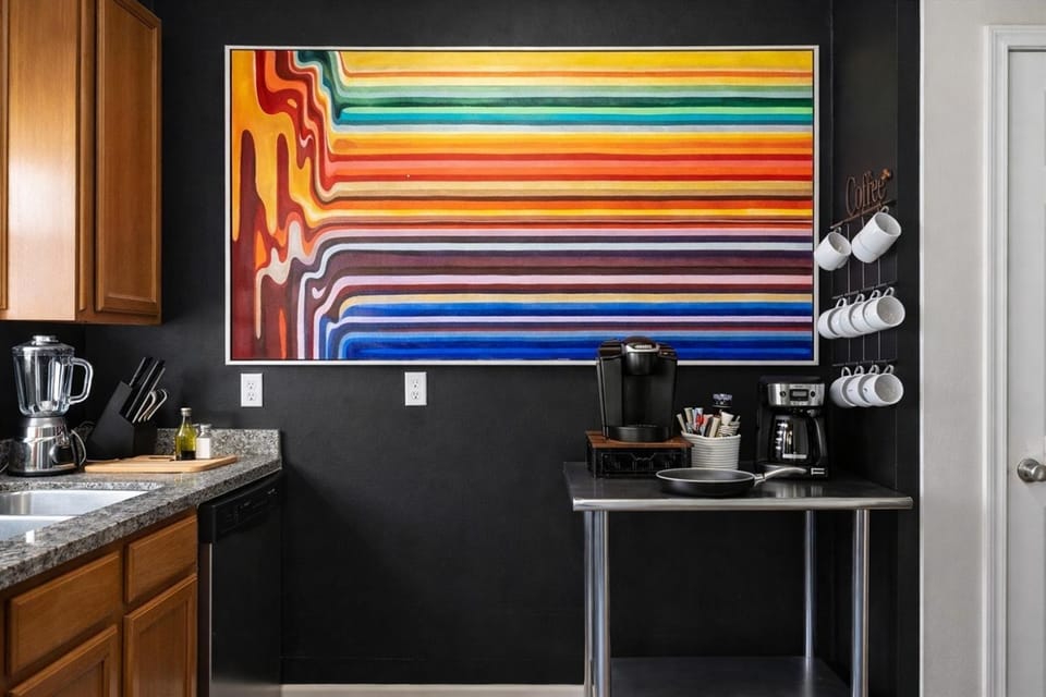 Coffee/tea facilities, Kitchen or kitchenette