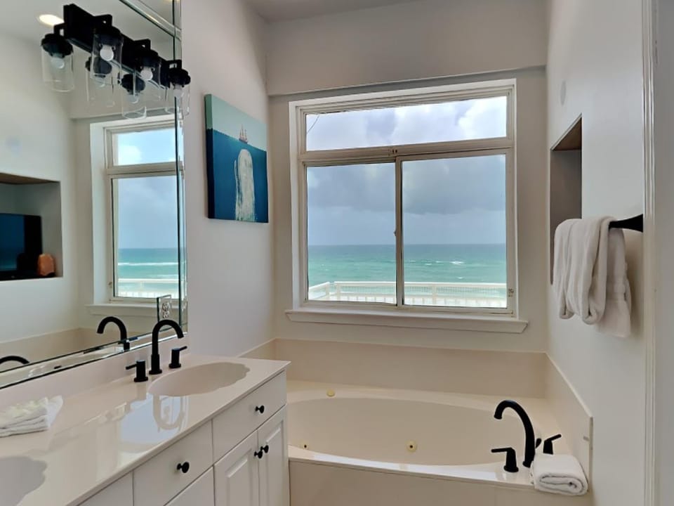 Calle Bonita Townhomes #1714 House in Pensacola Beach