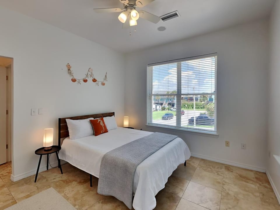 Calle Bonita Townhomes #1714 House in Pensacola Beach