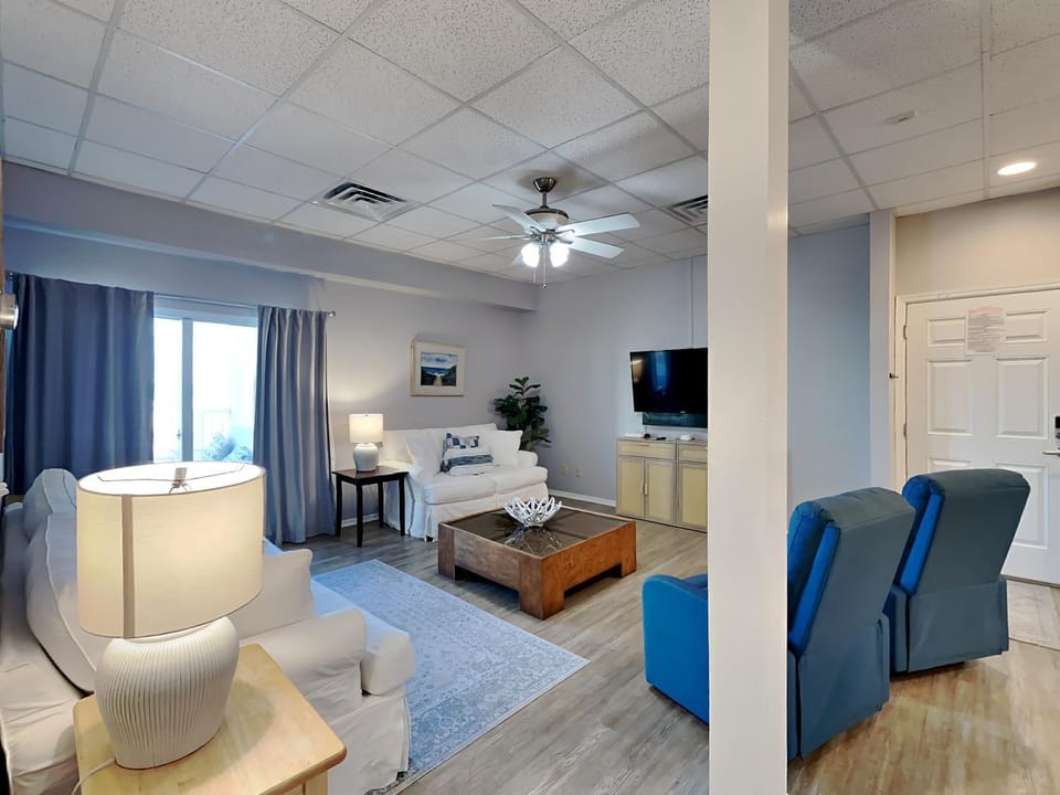 Sans Souci #301 Apartment in Pensacola Beach