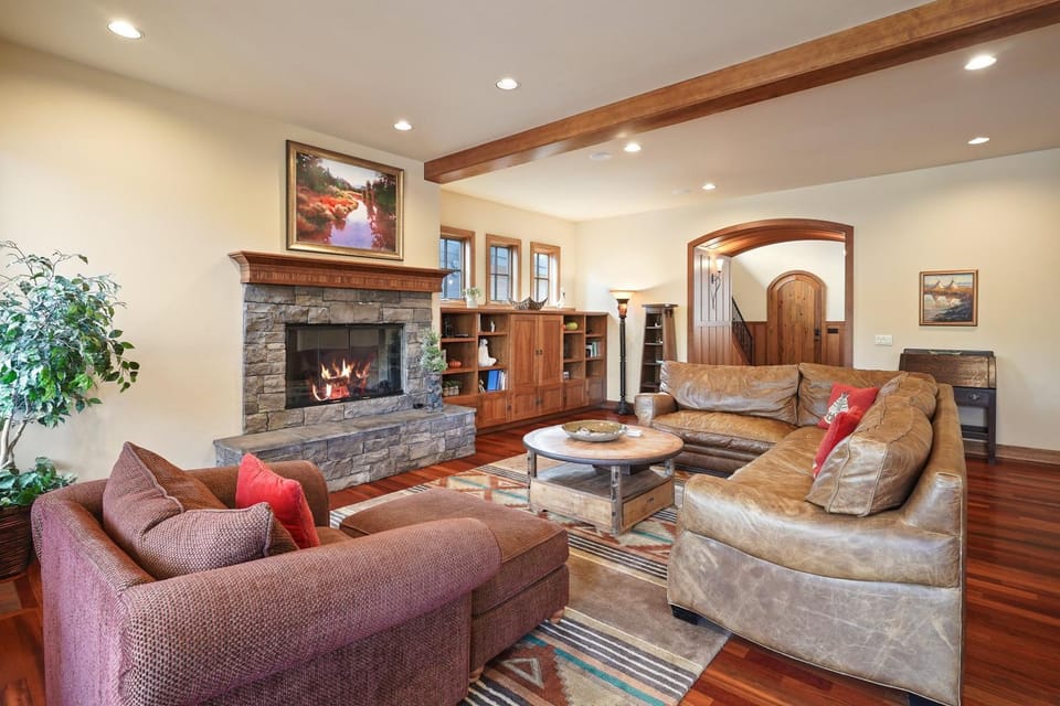 Drake Park Villa House in Bend