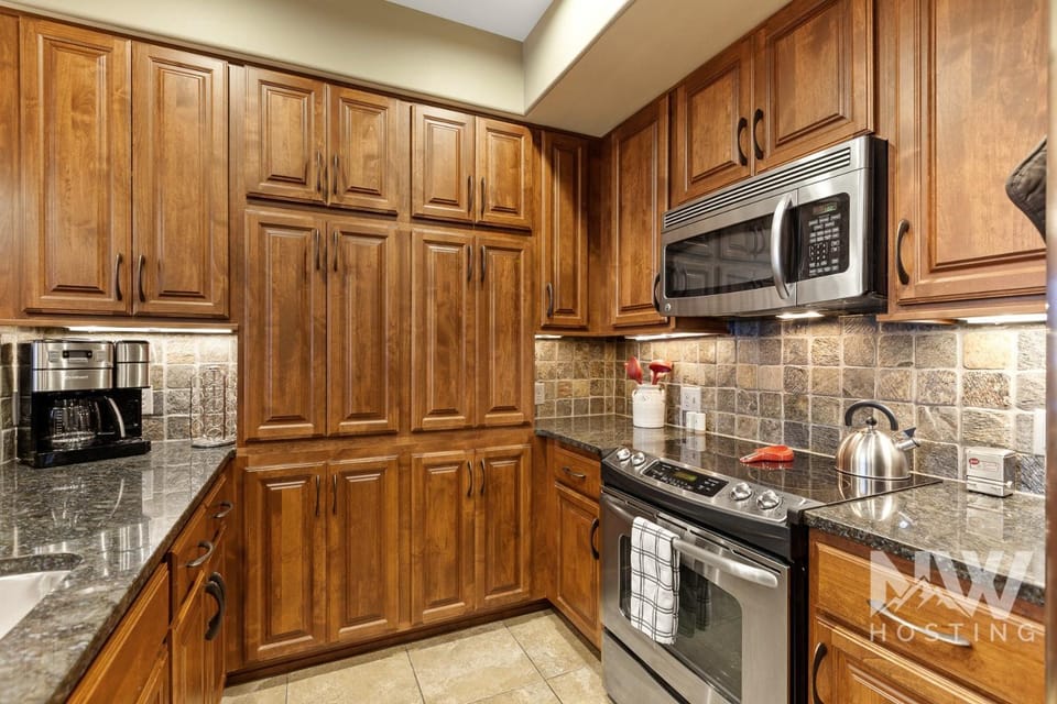 Elegant 2BR Condo in Riverstone House in Coeur dAlene