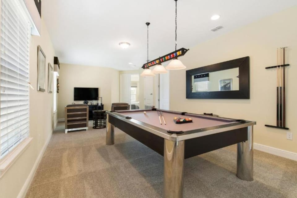 RD785M Fairway Starlight House in Four Corners