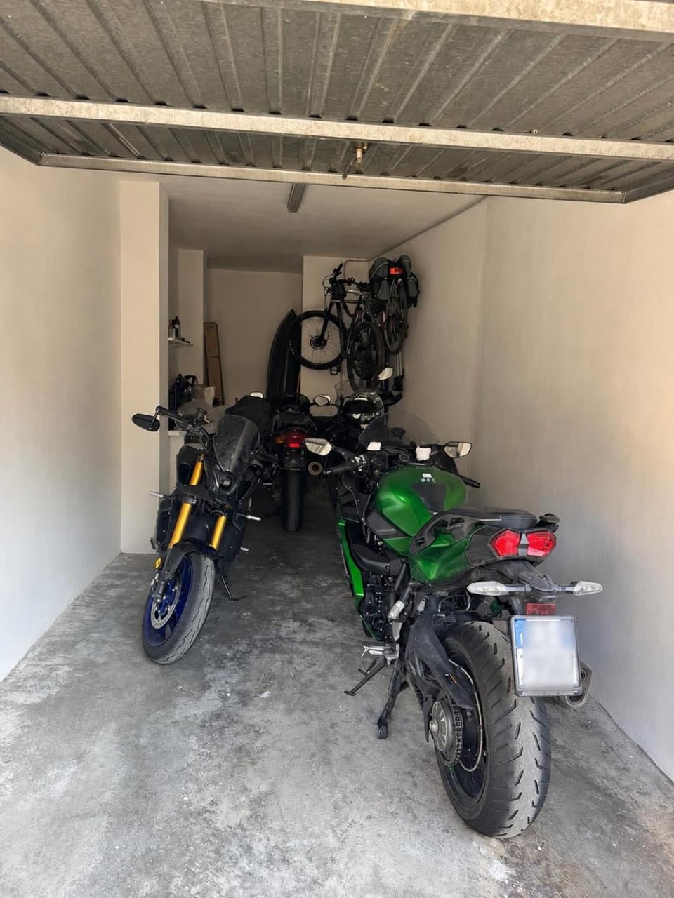 Cycling, Parking