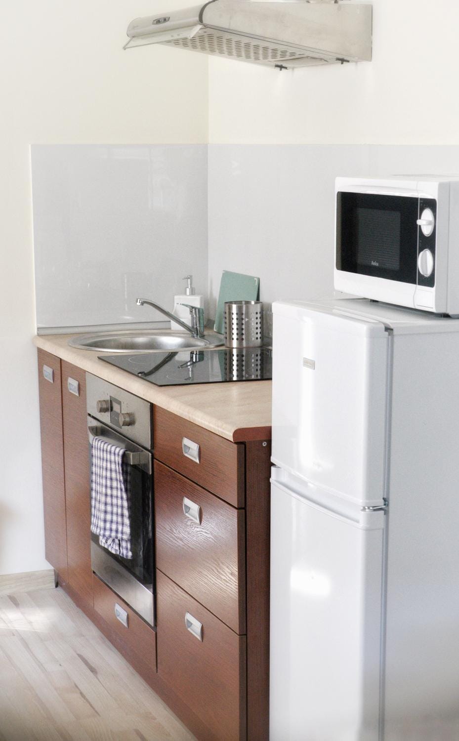 Kitchen or kitchenette, oven, pet friendly