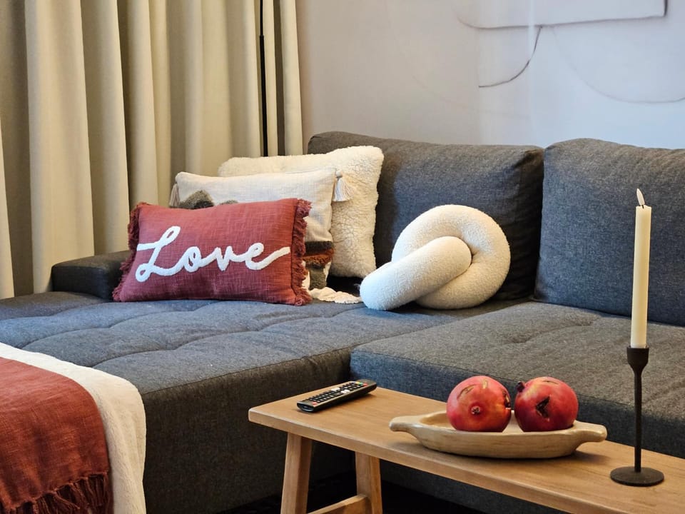 Top Location Old Town Apartment - Free Parking Apartment in Bratislava