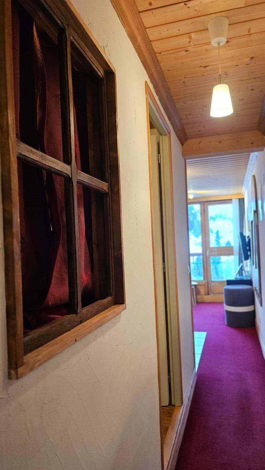 Plein Sud, skis aux pieds, linge & ménage inclus---South-facing, SKI-IN-OUT, all included---Arc 2000, Le Varet Apartment in Bourg-Saint-Maurice