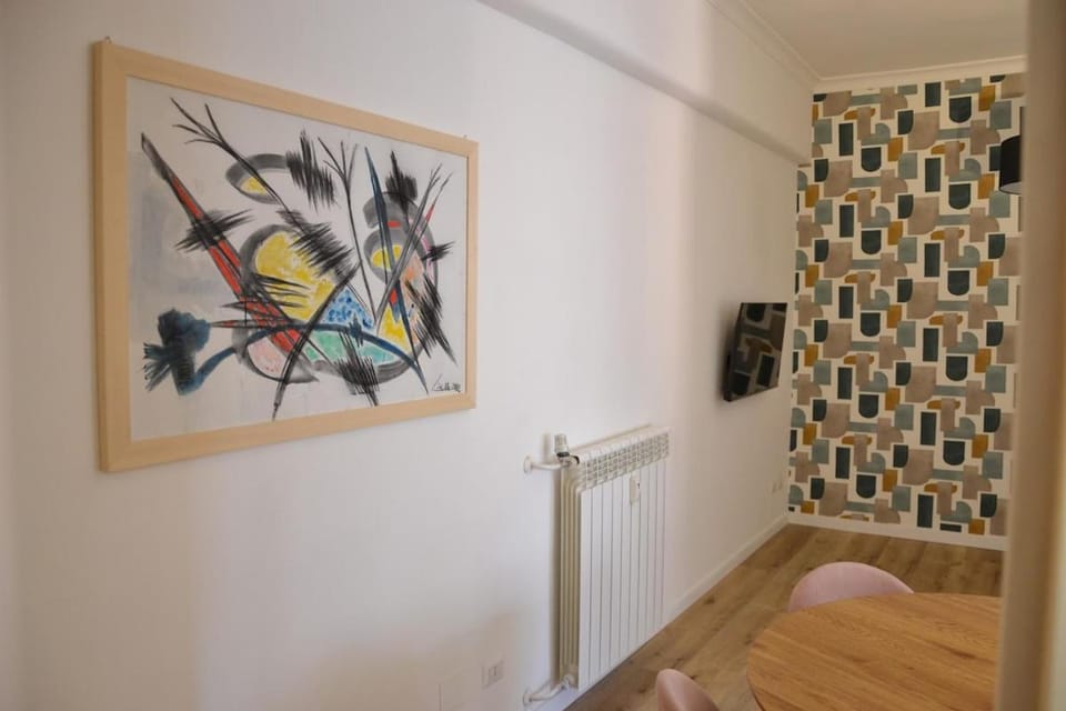 Communal lounge/ TV room, TV and multimedia, Decorative detail, Evening entertainment, internet