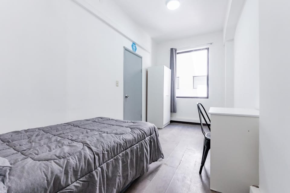 Bed, Photo of the whole room, Bedroom, wardrobe