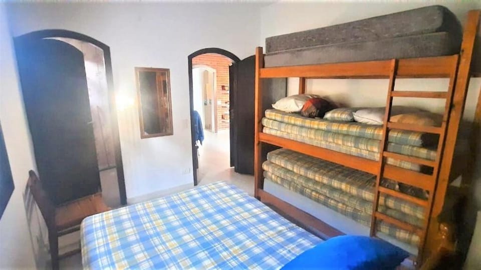 Bed, Bedroom, bunk bed