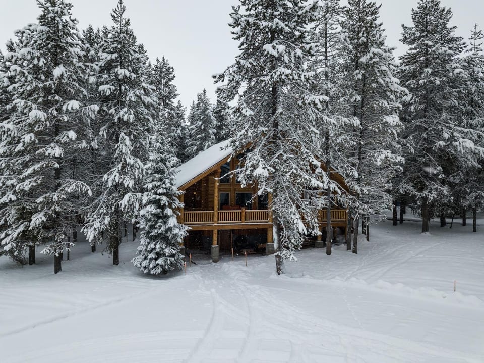 Lumberjack Lodge House in Idaho