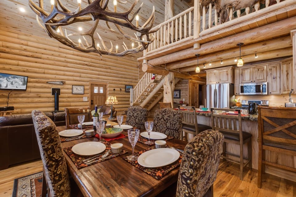 Lumberjack Lodge House in Idaho