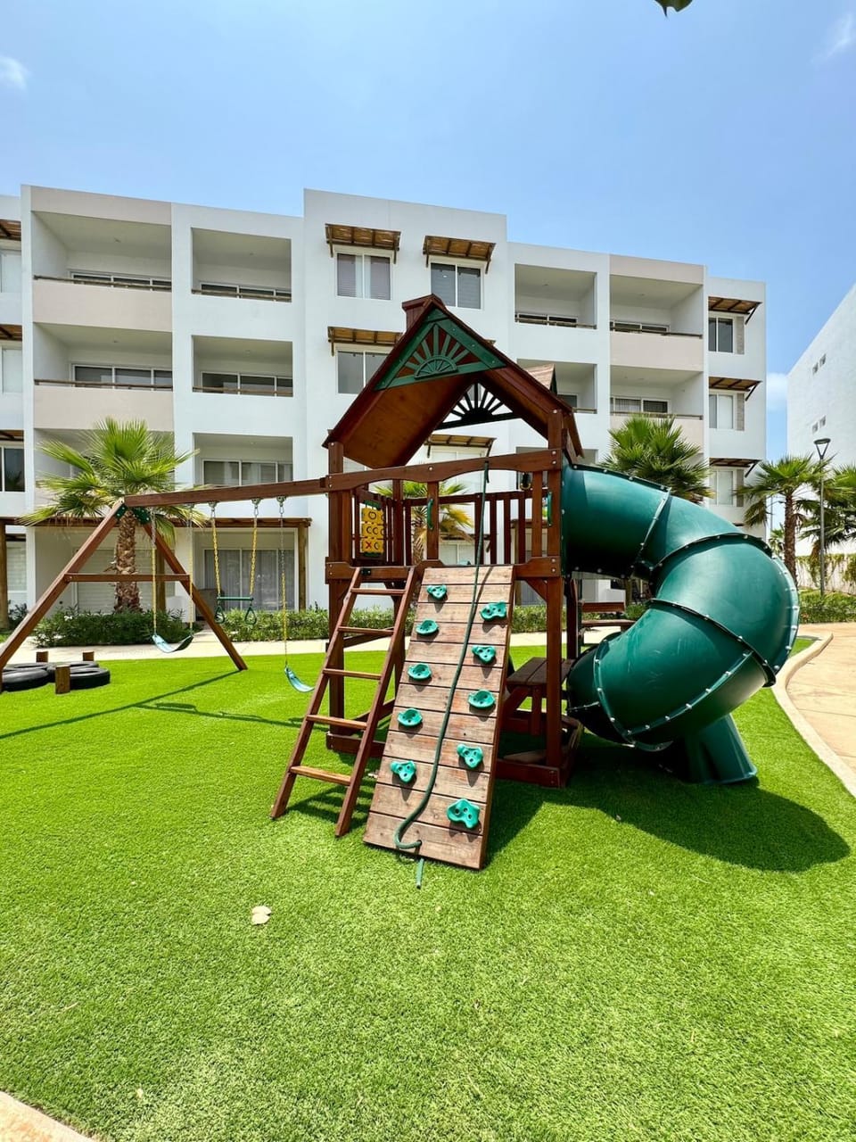 Almarena Depto Boho Chic 800 mts from the Beach! Apartment in Mazatlan