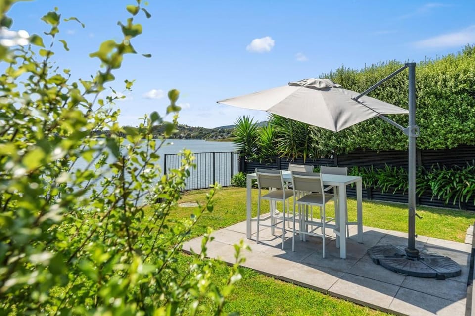 Garden, Dining area, Garden view