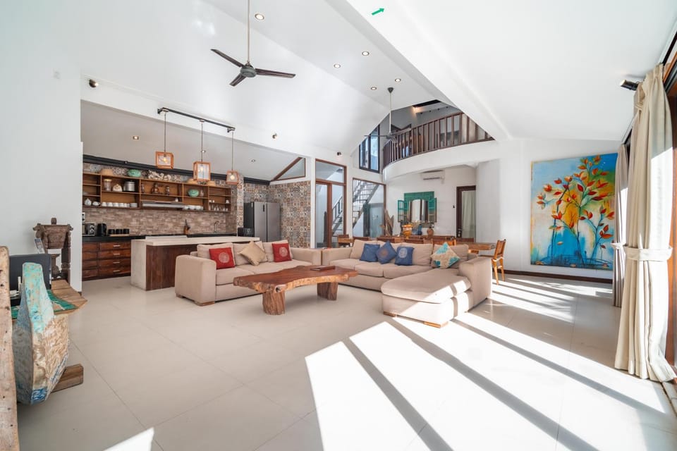 Kitchen or kitchenette, Living room, Seating area, Dining area, kitchen, kitchen