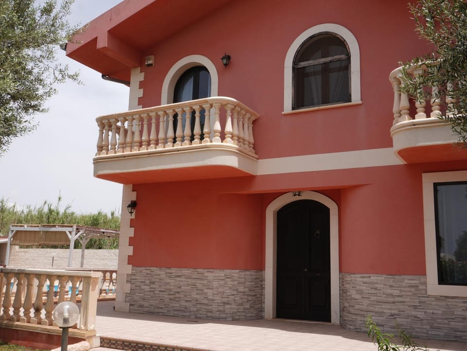 Day, Balcony/Terrace