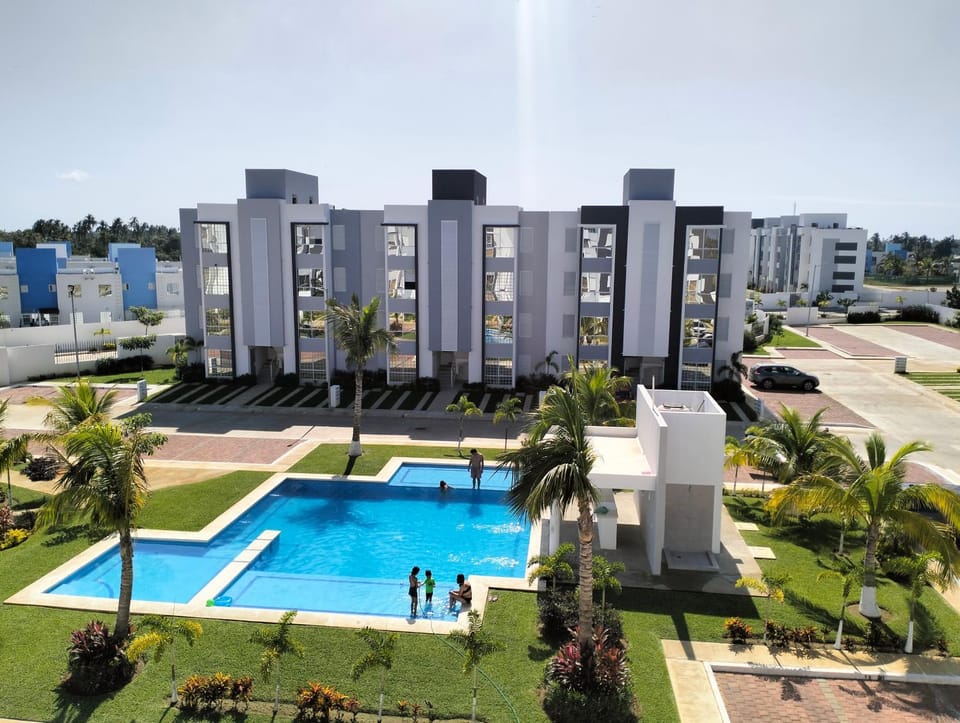 Pool view, Swimming pool, Parking