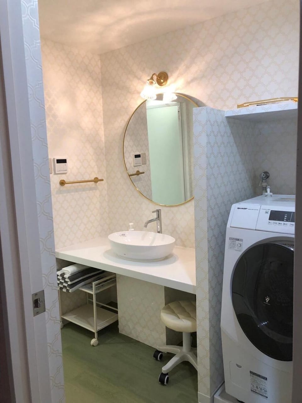 Bathroom, washing machine, dryer