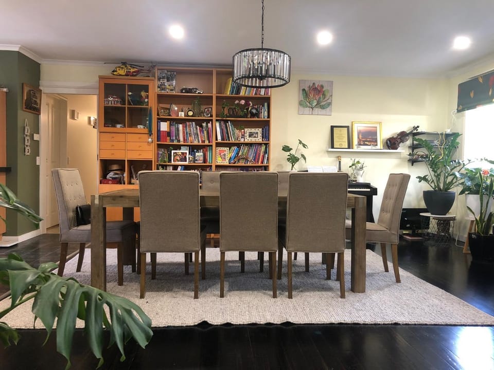 Living room, Dining area