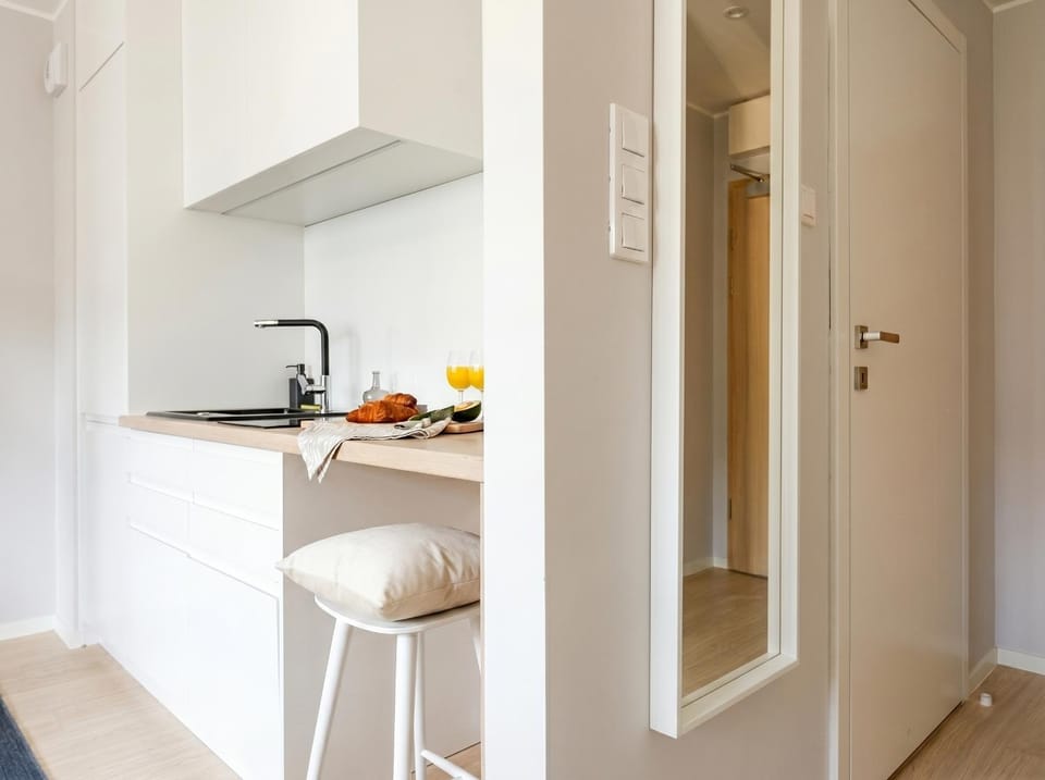 Kitchen or kitchenette