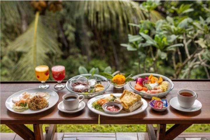 Breakfast, Continental breakfast