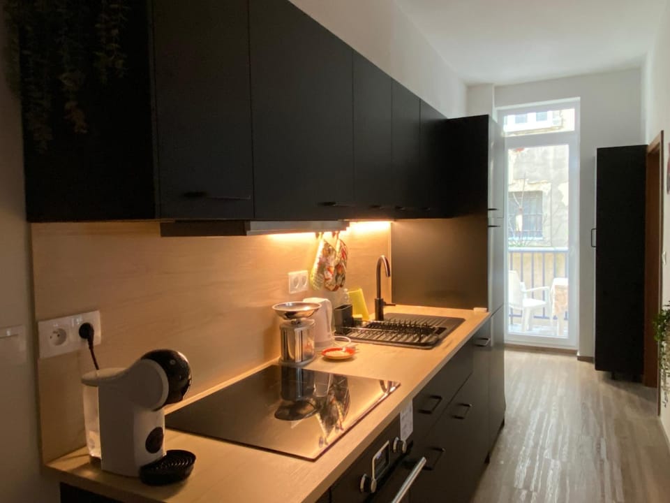 Coffee/tea facilities, Kitchen or kitchenette