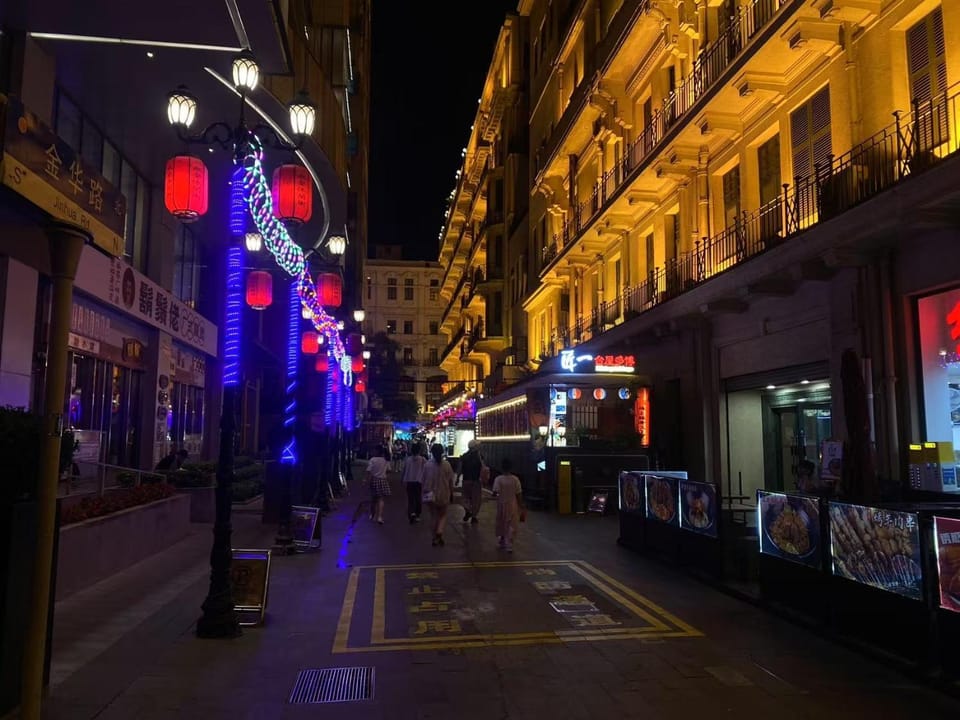 Night, Street view