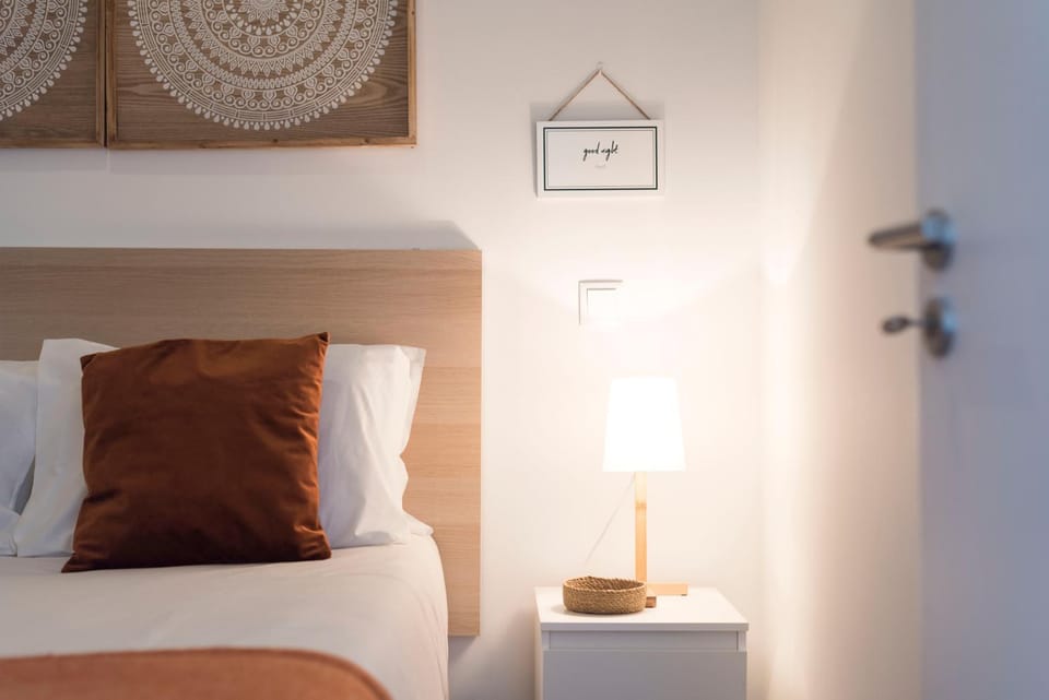 Bed, Bedroom