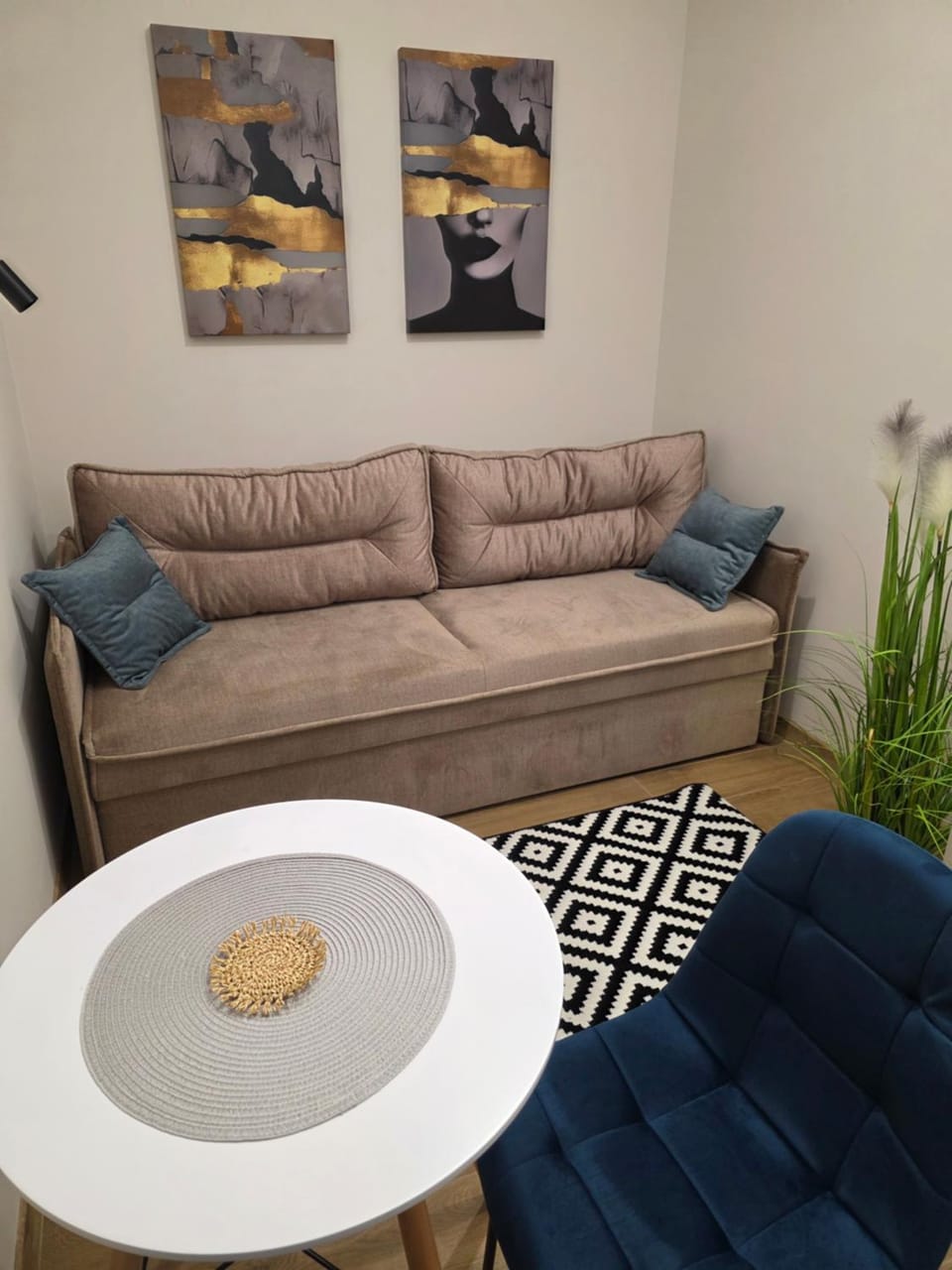Seating area