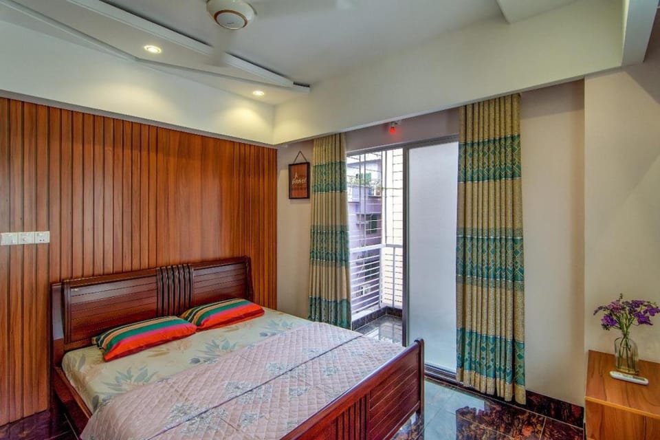 Bedroom, wardrobe