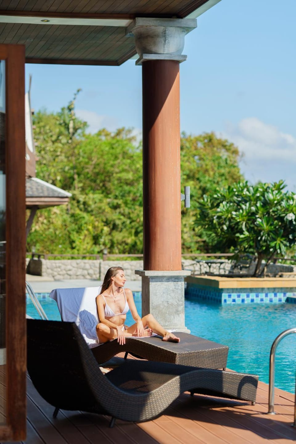 Swimming pool