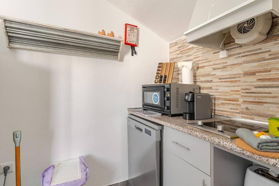 Casas da Colmeia T1 Grey Stairs Apartment in Évora District, Portugal