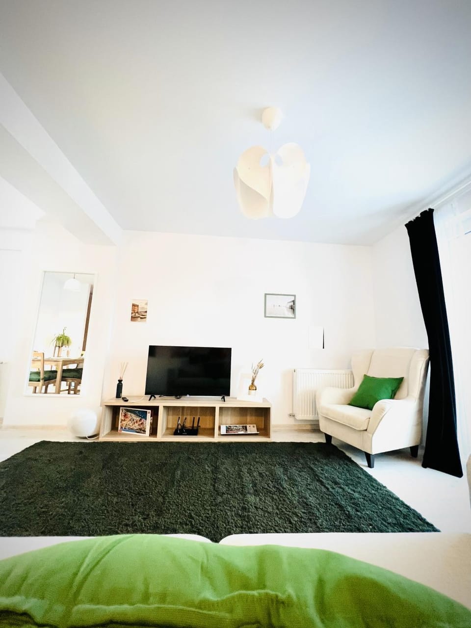 Communal lounge/ TV room, Communal lounge/ TV room, Bed, TV and multimedia, Photo of the whole room, Evening entertainment