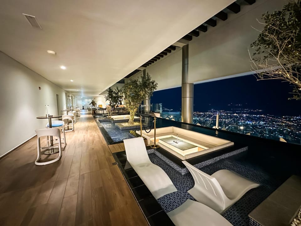 Night, View (from property/room), Balcony/Terrace