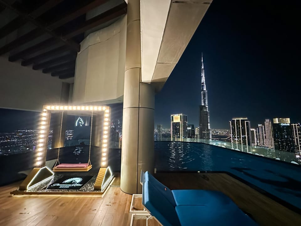 Night, View (from property/room), Balcony/Terrace, Evening entertainment, City view