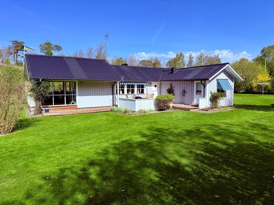 Property building, Garden view