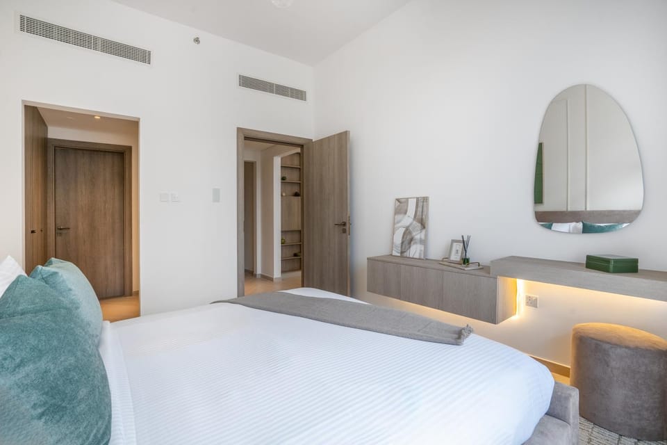 Stylish 1BR Retreat in JVC Modern & Cozy Stay Apartment in Dubai