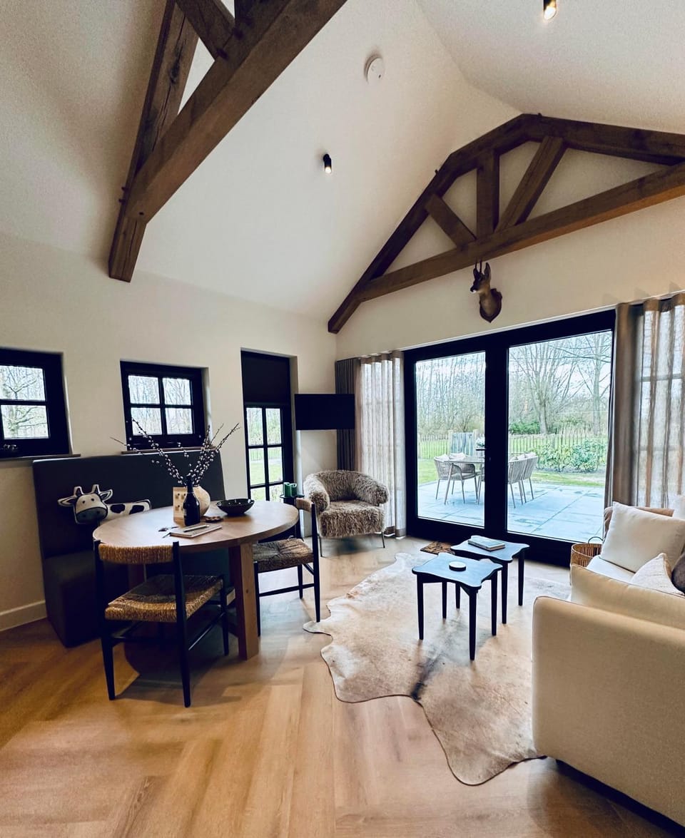 Garden, Garden, Dining area, Garden view, Garden view